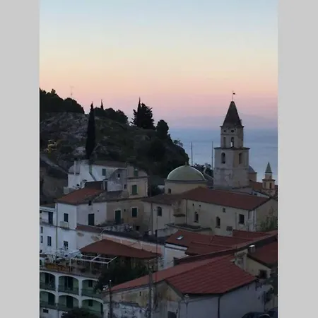 Casa Marilò - A Beautiful House Overlooking Casa de Férias *