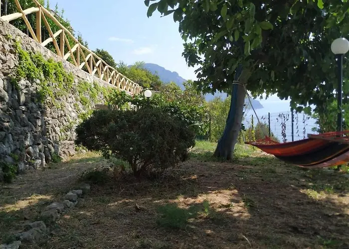 Casa Marilo - A Beautiful House Overlooking Tatil Evi